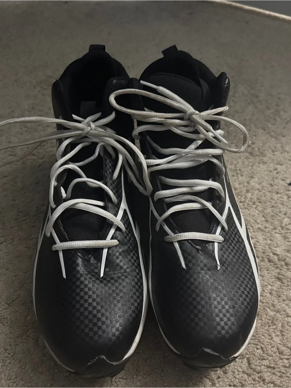 Men’s Under Armour football Cleats